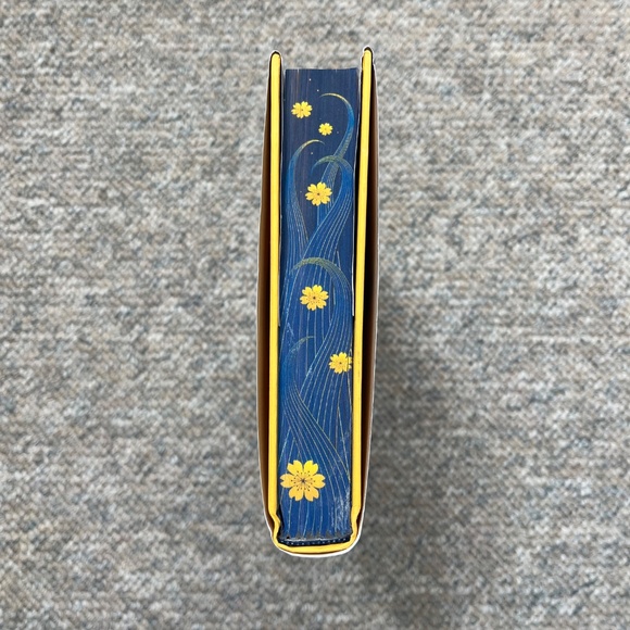 A Song to Drown Rivers by Ann Liang - First Edition - Sprayed Edges - Hardback - Picture 5 of 12